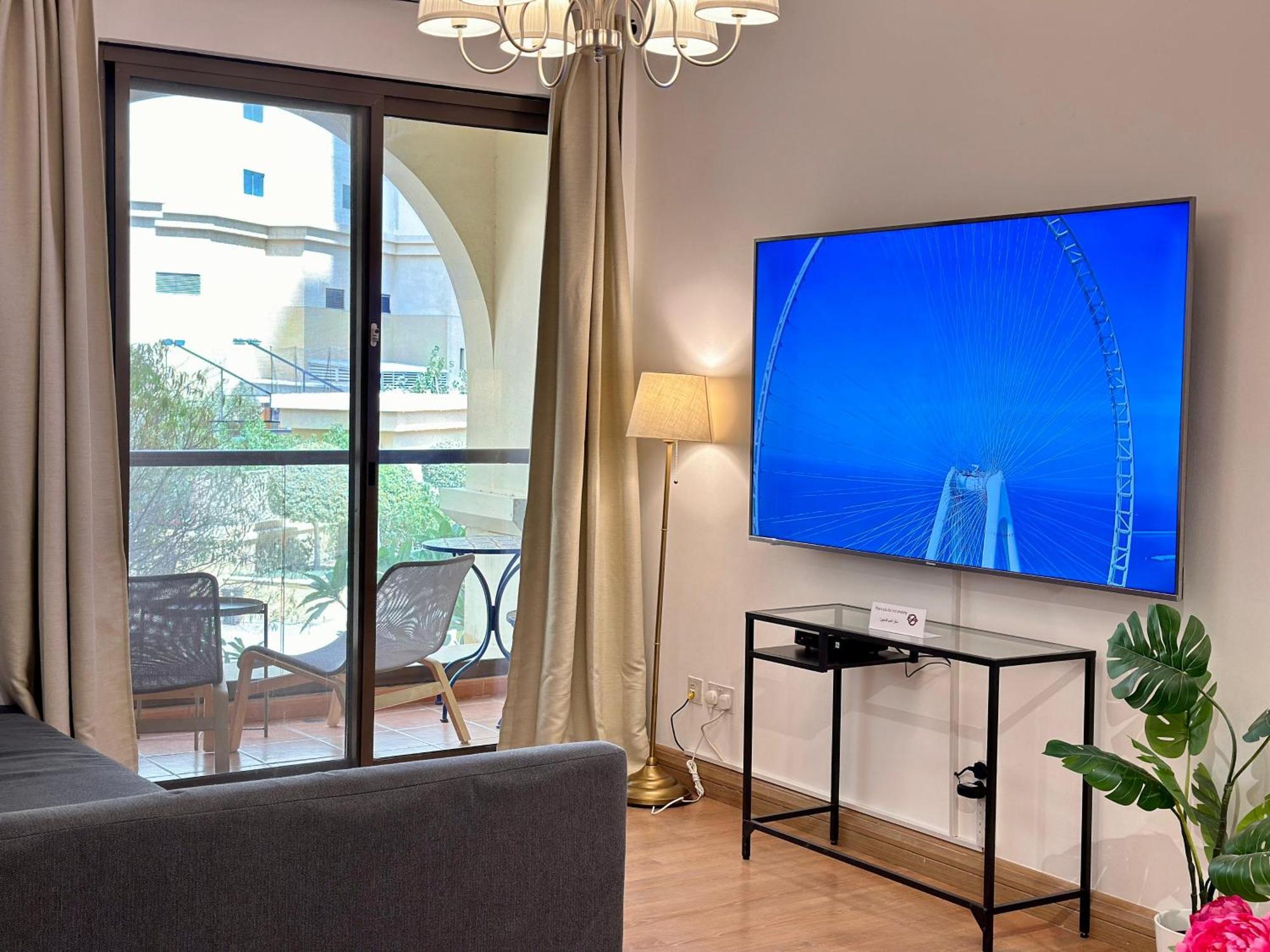 Beautiful 2Br & 4Br Apartments On Jbr Beach, Walking Distance To Bluewaters Island - By Sunkissed Holiday Homes Dubai Exterior photo